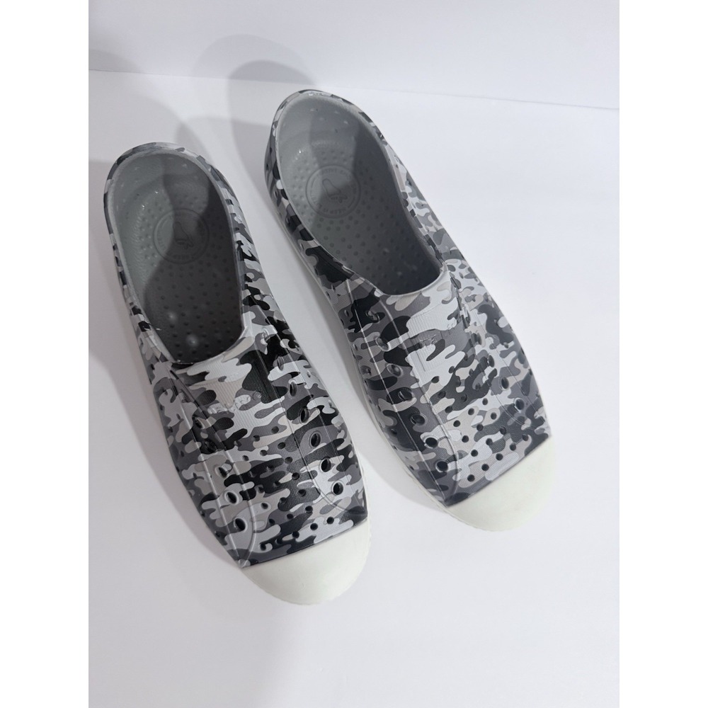 Native Jefferson Kids Casual Slip On Water Shoes Gray Camouflage Size 12